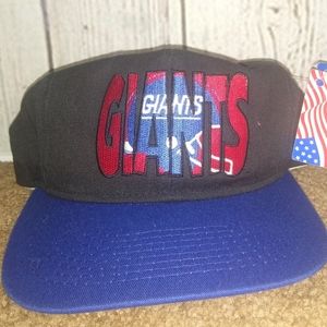 New York Giants NFL #1 Apparel Embroidered Vintage 90's Snapback Cap Hat - NWT